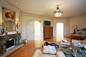 Enlarge photo 48