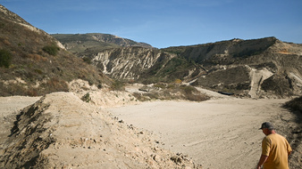 Enlarge photo 2