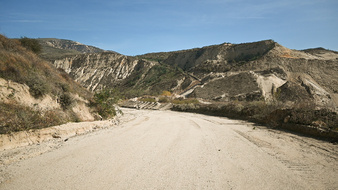 Enlarge photo 14
