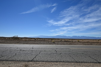 Enlarge photo 47