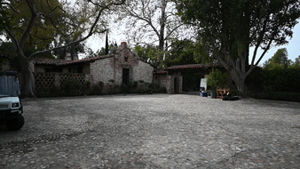 Enlarge photo 47