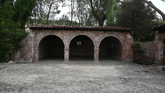 Enlarge photo 52