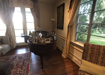 Enlarge photo 51