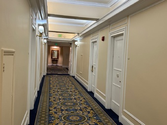 10th Floor options
