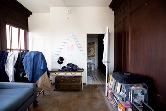 Enlarge photo 42