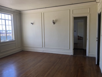 Enlarge photo 38