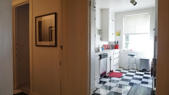 Enlarge photo 35