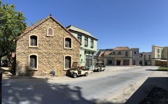 Enlarge photo 23