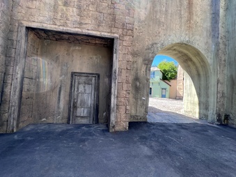 Enlarge photo 36