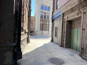 Enlarge photo 62