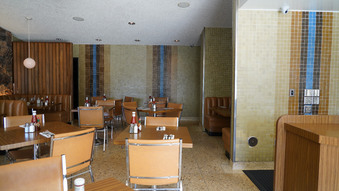 Enlarge photo 15