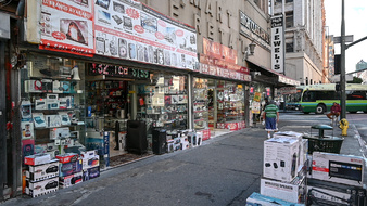 Enlarge photo 2