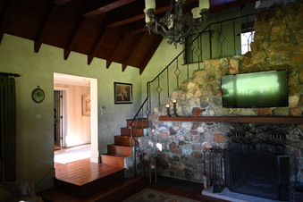 Enlarge photo 11