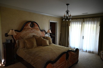 Enlarge photo 18
