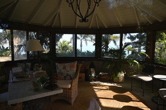 Enlarge photo 38