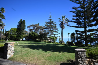 Enlarge photo 43
