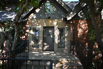 Enlarge photo 48