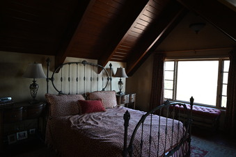 Enlarge photo 68