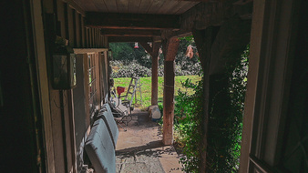 Enlarge photo 21