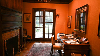 Enlarge photo 37
