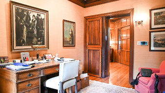 Enlarge photo 38