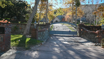 Enlarge photo 12