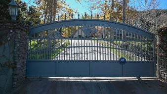 Enlarge photo 13