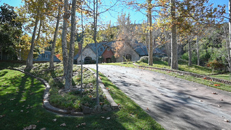 Enlarge photo 15