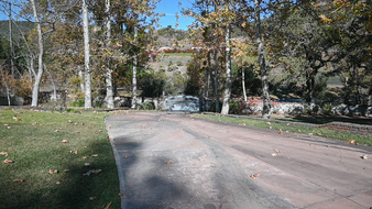 Enlarge photo 21