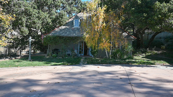 Enlarge photo 24