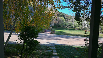 Enlarge photo 29