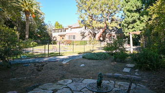 Enlarge photo 10