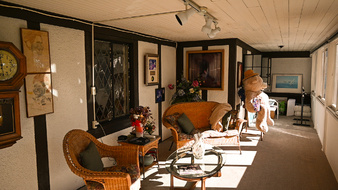 Enlarge photo 74