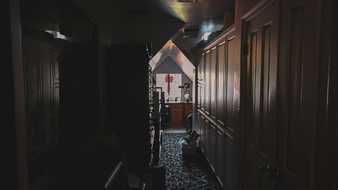Enlarge photo 33