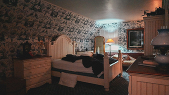 Enlarge photo 35