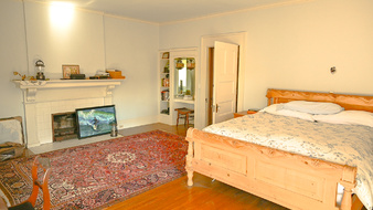 Enlarge photo 54