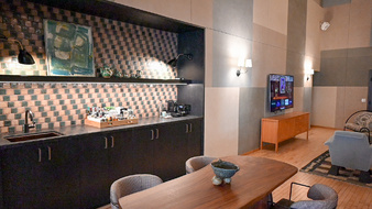 Enlarge photo 40