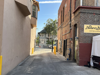 Enlarge photo 22