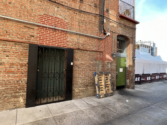 Enlarge photo 24