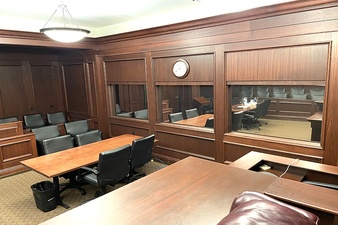 Enlarge photo 38