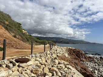 Enlarge photo 136