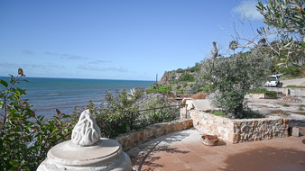 Enlarge photo 12