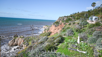 Enlarge photo 14