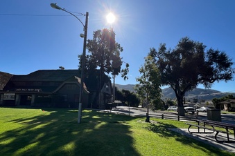Enlarge photo 22