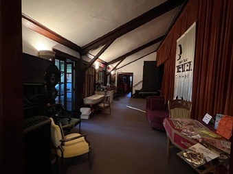 Enlarge photo 25