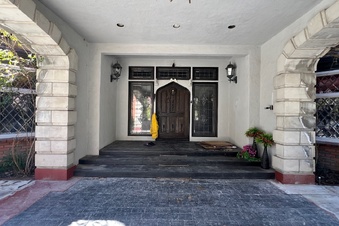 Enlarge photo 9