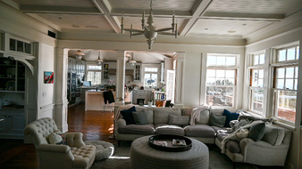 Enlarge photo 12