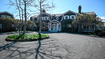 Enlarge photo 42