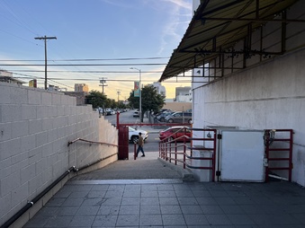 Enlarge photo 21