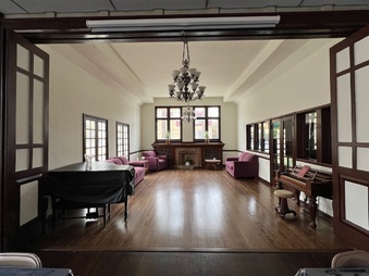 Enlarge photo 34